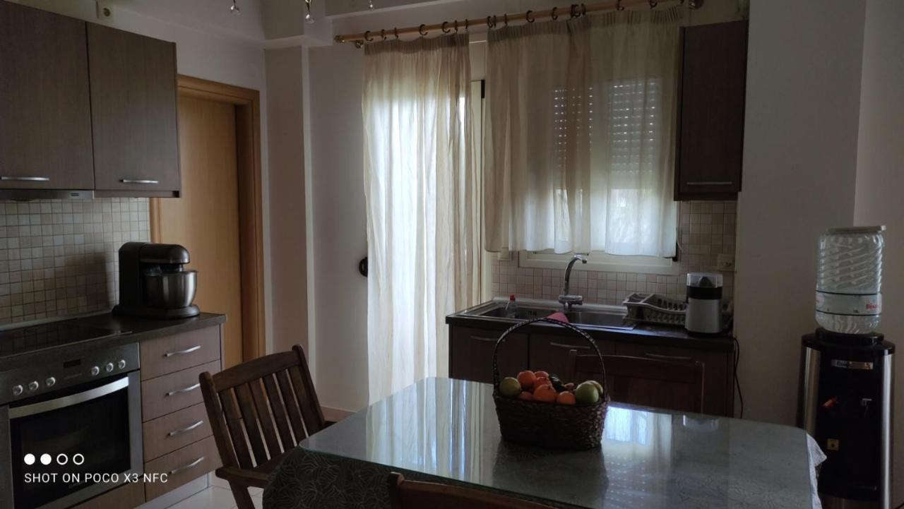Saint Nektarios House Hotel Preveza Bagian luar foto